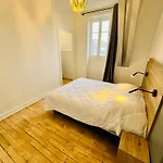 Spacieux & Familial, Climatisation, Hypercentre De Tours, Le Belvedere Apartment *