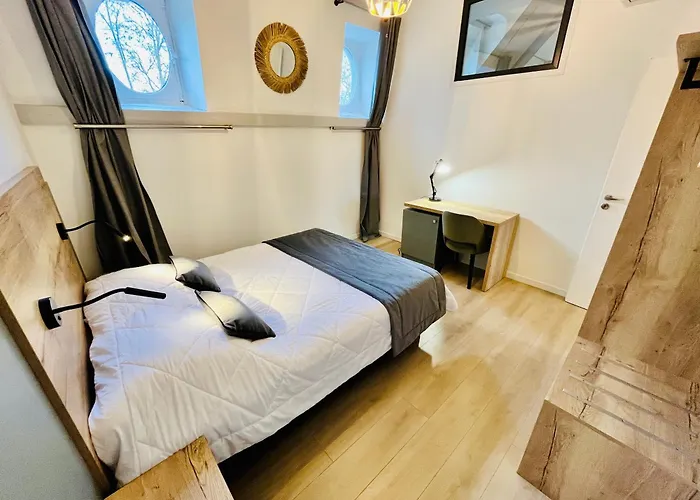 Spacieux & Familial, Climatisation, Hypercentre De Tours, Le Belvedere