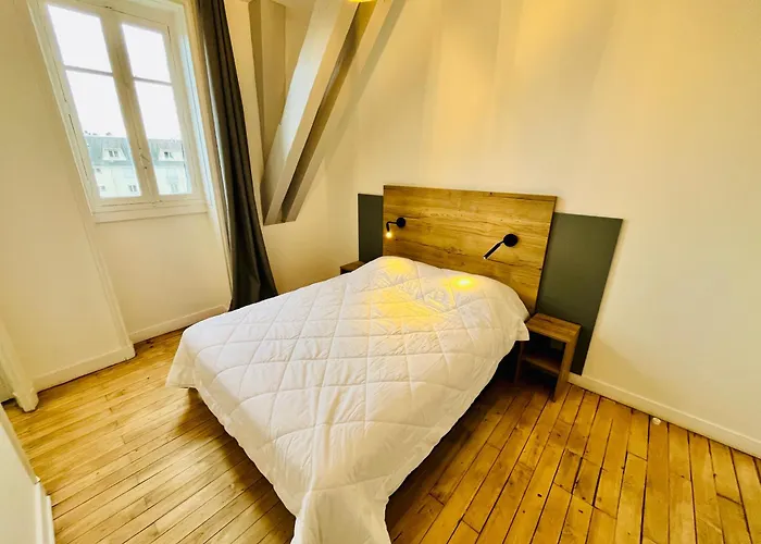 Spacieux & Familial, Climatisation, Hypercentre De Tours, Le Belvedere *